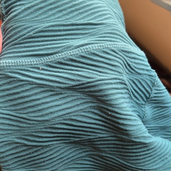 Glyder • Dark Teal Wave Textured 7/8 Leggings Size Small High Waisted - Picture 7 of 7